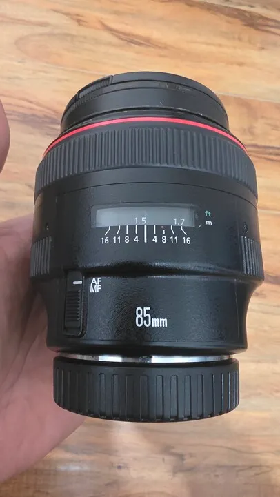 캐논 85mm f1.2 ii 렌즈 팔아요
					전자/가전
					LA