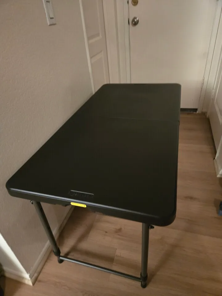 Folding Table 6ft portable new
					가구
					Buena Park