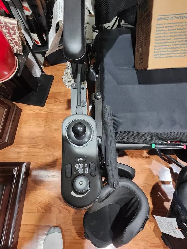 전동식 휠체어 판매
					기타
					Los Angeles