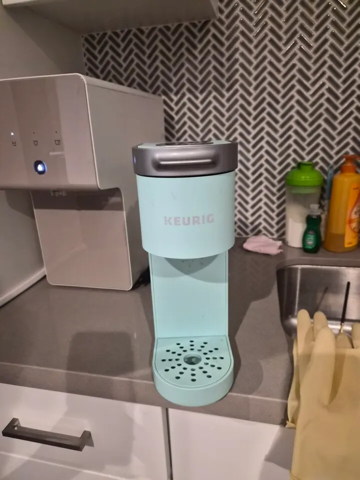 Keurig coffee machine
					전자/가전
					Koreatown Los Angeles