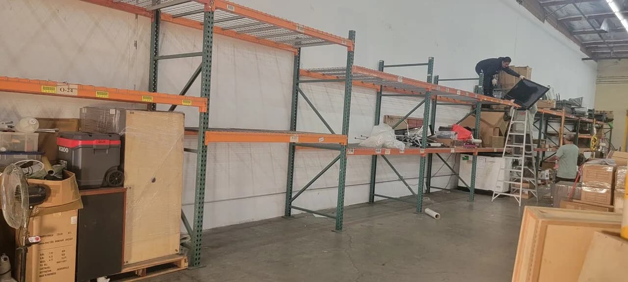 Pallet rack
					무빙세일
					다운타운la