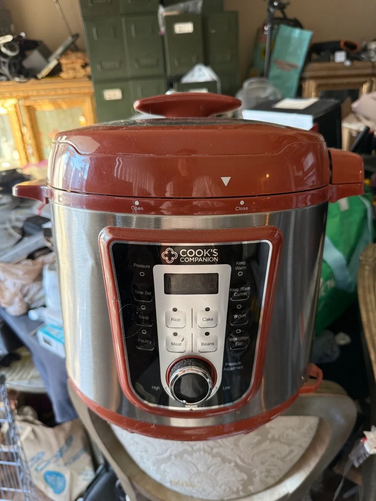 Cooks Companion Model CCPC46L 6.3 압력솥
					무빙세일
					Koreatown