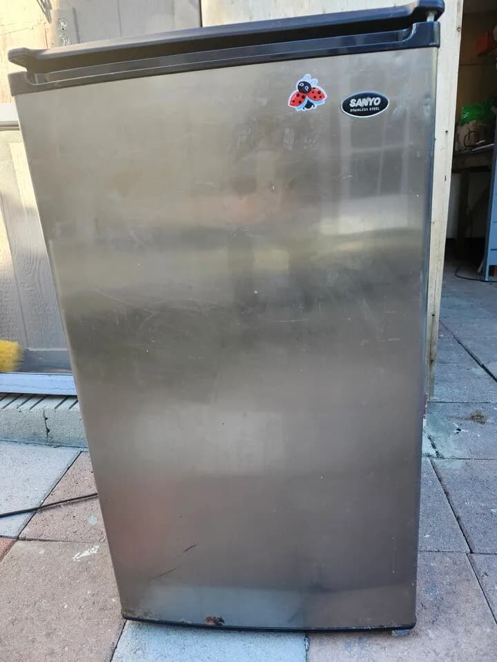 소형냉장고
					전자/가전
					Garden Grove