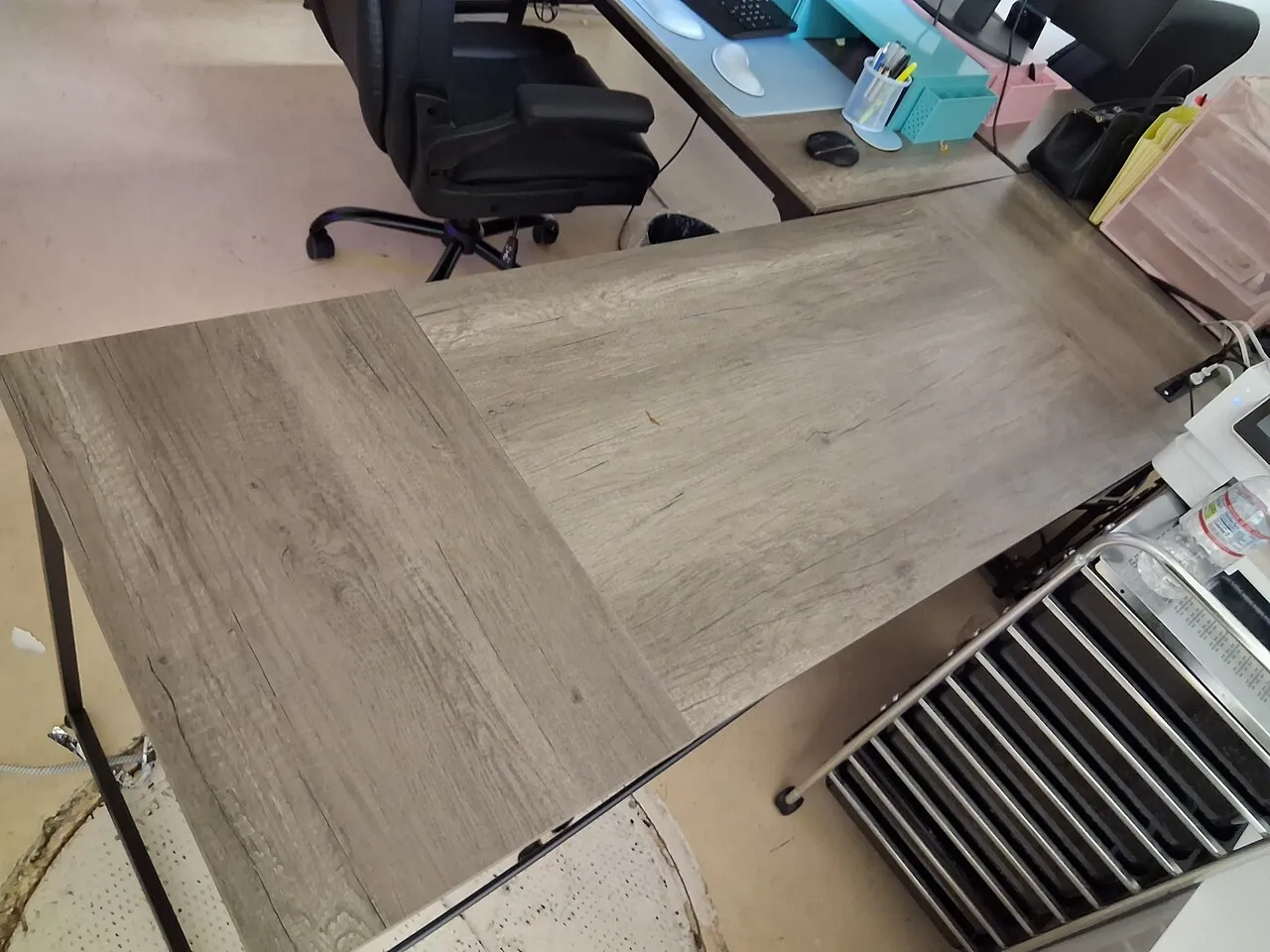 71인치 대형 책상 판매합니다
					가구
					Los Angeles