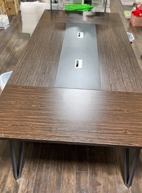 8FT 회의용, 사무용, 작업용 테이블 판매합니다
					무빙세일
					Los Angeles