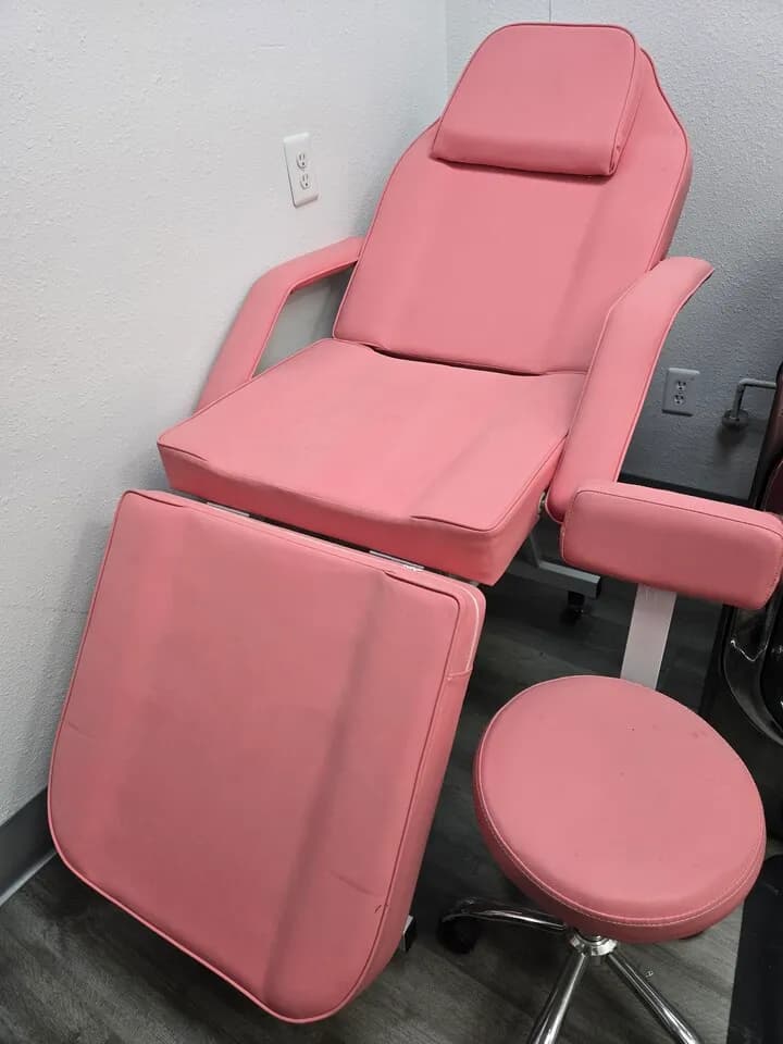 침대의자
					무빙세일
					Fullerton