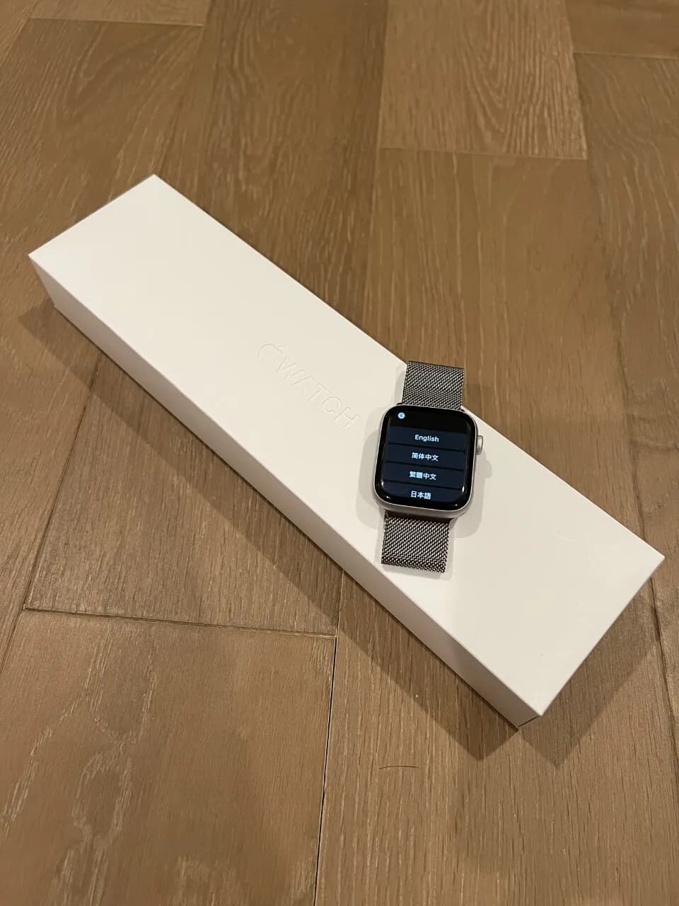 애플워치 6 44mm Aluminium apple watch
					전자/가전
					Los Angeles