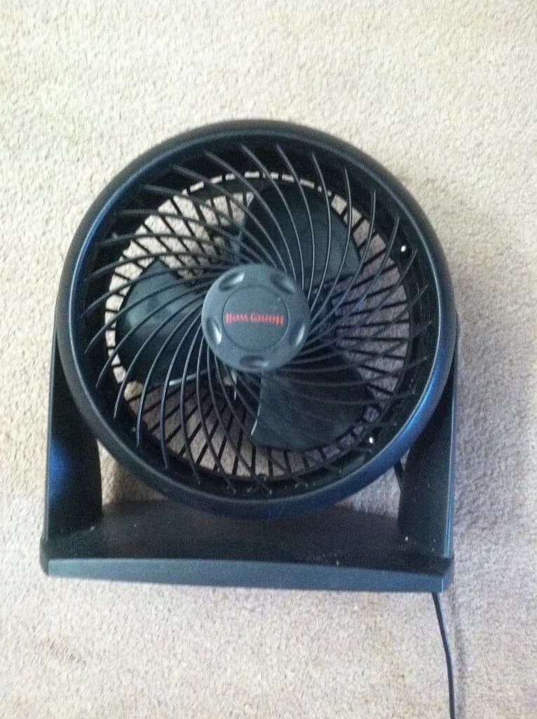 미싱..... (전기.면도기).... 선풍기
					무빙세일
					OC