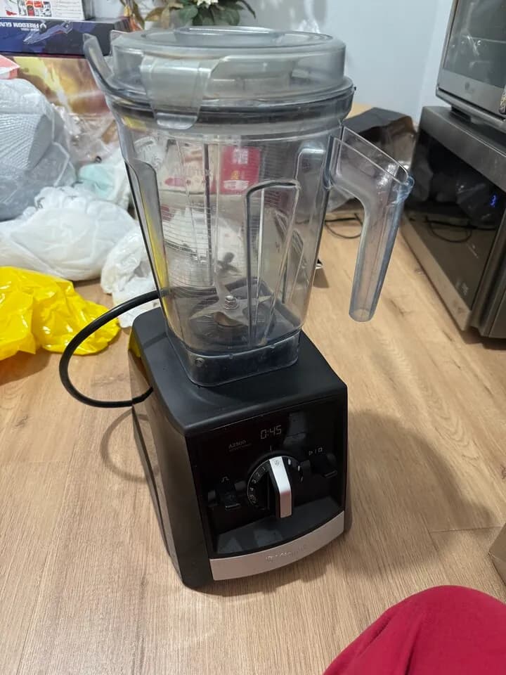 vitamix 블렌더 공짜나눔 합니다
					무빙세일
					Los Angeles