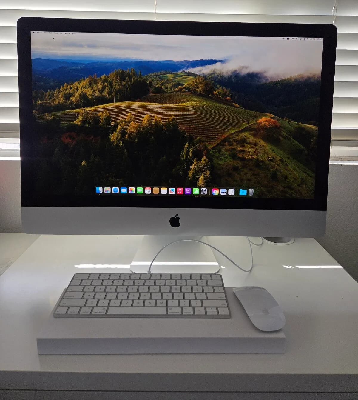 Apple 27 iMac Retina 5K
					전자/가전
					La-oc