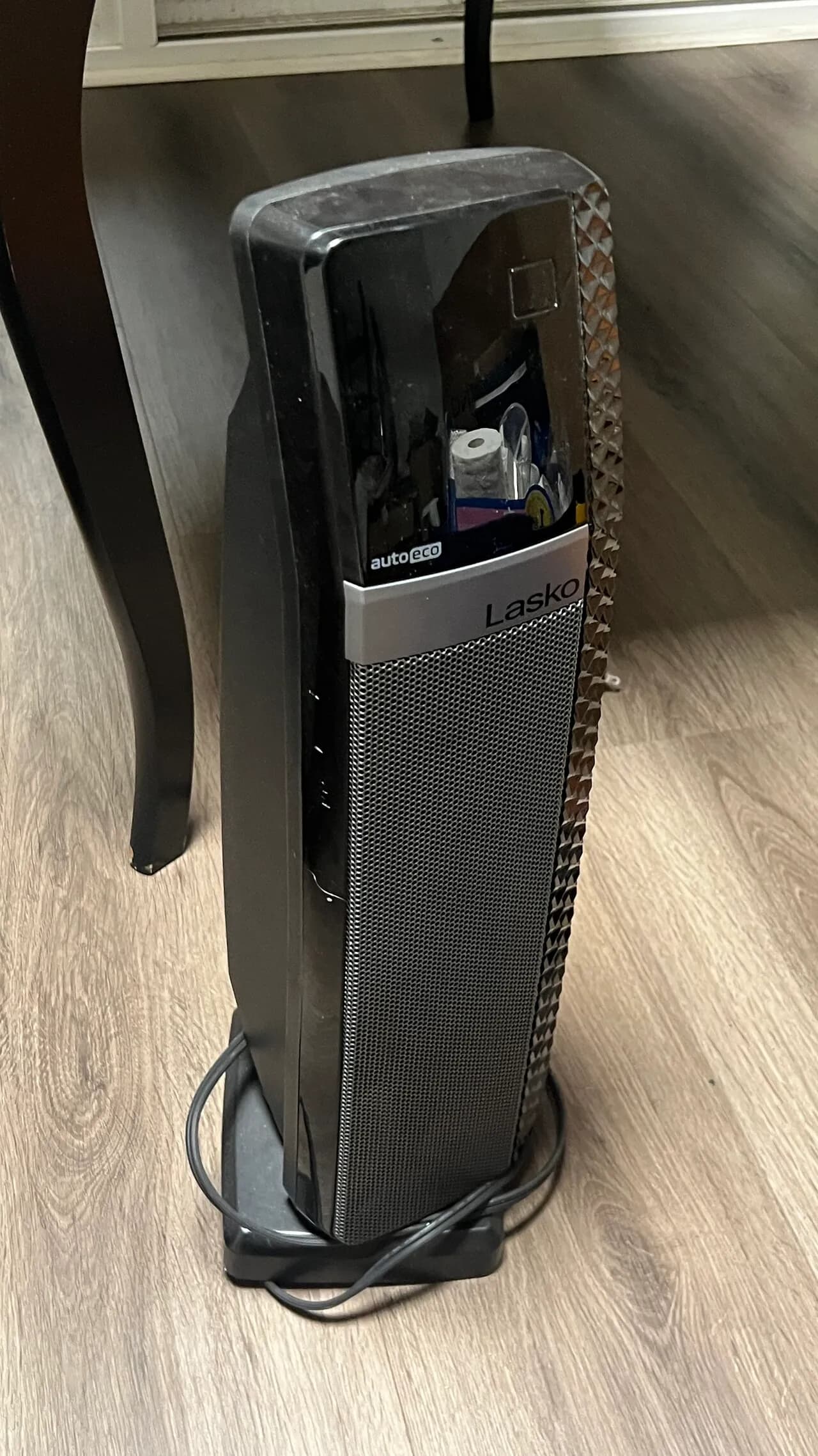 리모컨으로 조절 가능한 히터
					전자/가전
					Los Angeles