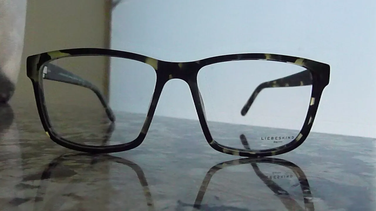 NEW-GERMANY-LIEBESKIND BERLIN-안경테
					의류/패션
					Los Angeles