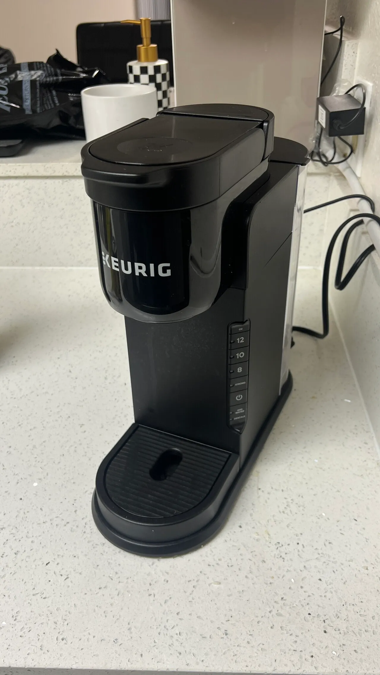 큐리그 커피머신 (스타벅스 캡슐 무료 증정)
					전자/가전
					Los Angeles