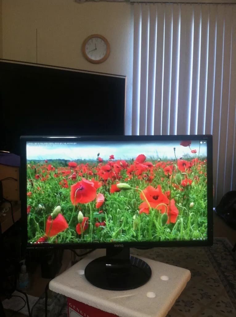 TV-.삼성 스마트34인치
					무빙세일
					OC