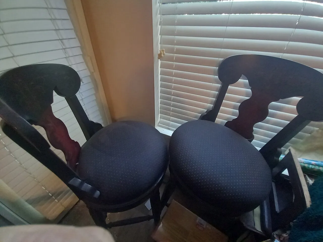 고급 breakfast chair 2개
					가구
					Lake Forest