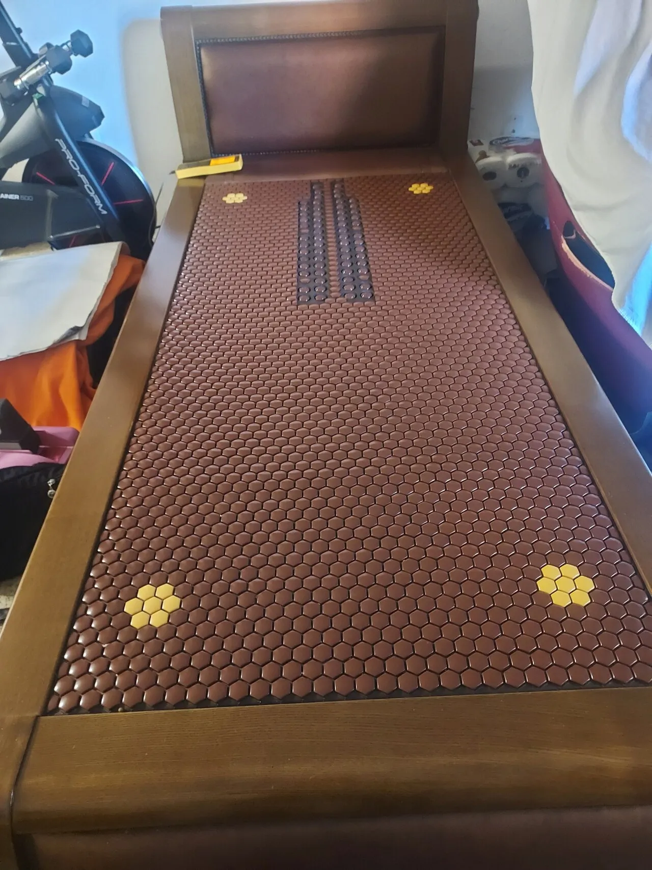 3H 마사지침대, 반신사우나, 압력솥 등
					무빙세일
					LA