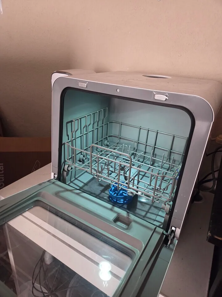 식기세척기 팝니다.
					무빙세일
					한인타운