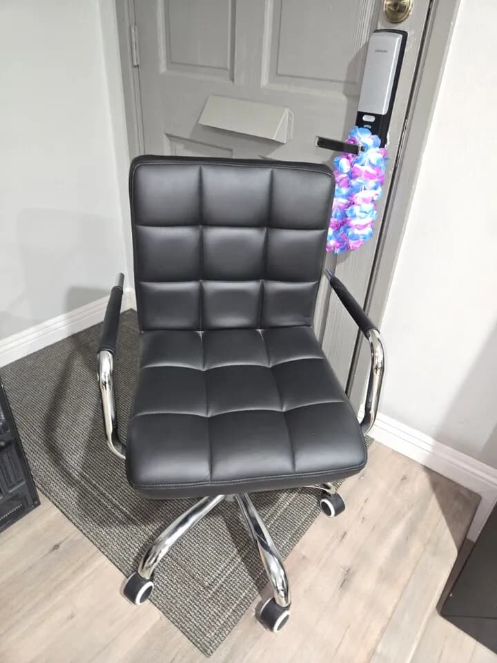 Fashion chair
					가구
					Cypress