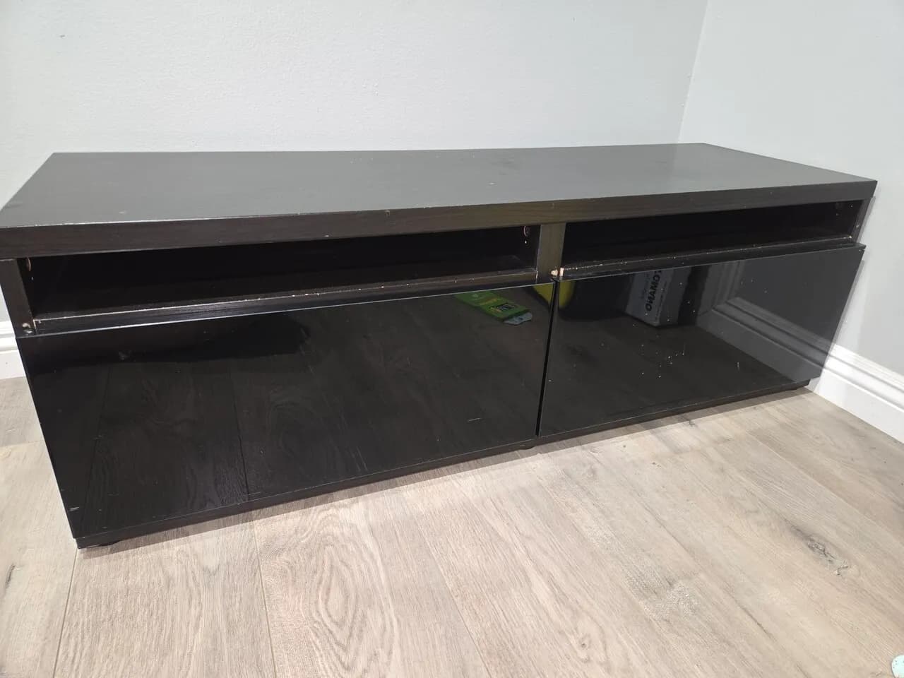 46 인치 티비 다이
					가구
					Cypress