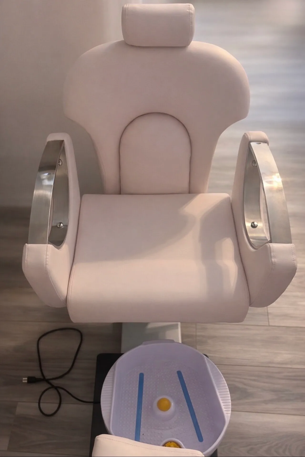 Pedicure Spa Chair
					무빙세일
					Koreatown
