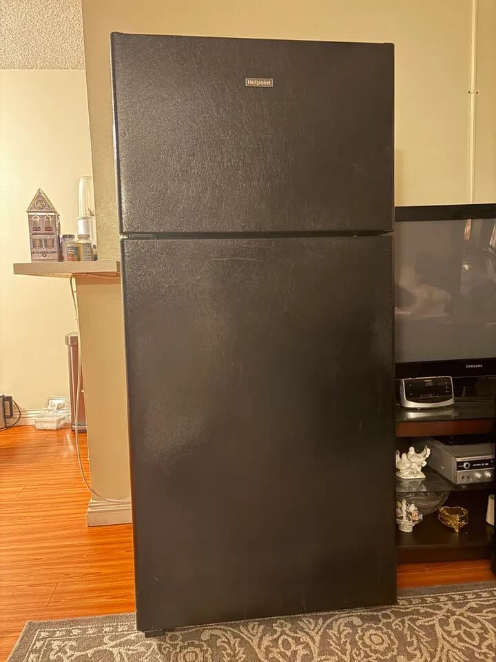 핫포인트 냉장고 쎄일 $300
					전자/가전
					LA