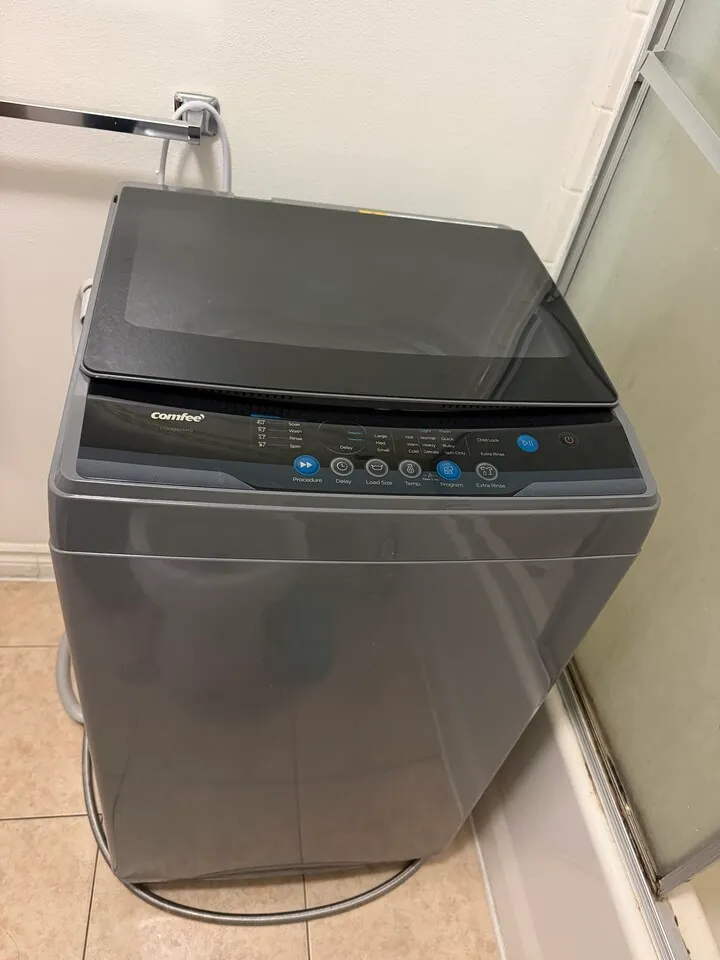 세탁기 팝니다
					무빙세일
					코리아타운