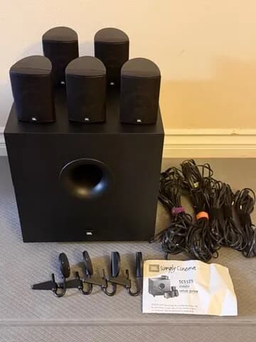 JBL Simply Cinema SCS125 5.1 Home Theater 스피커
					전자/가전
					Los Angeles