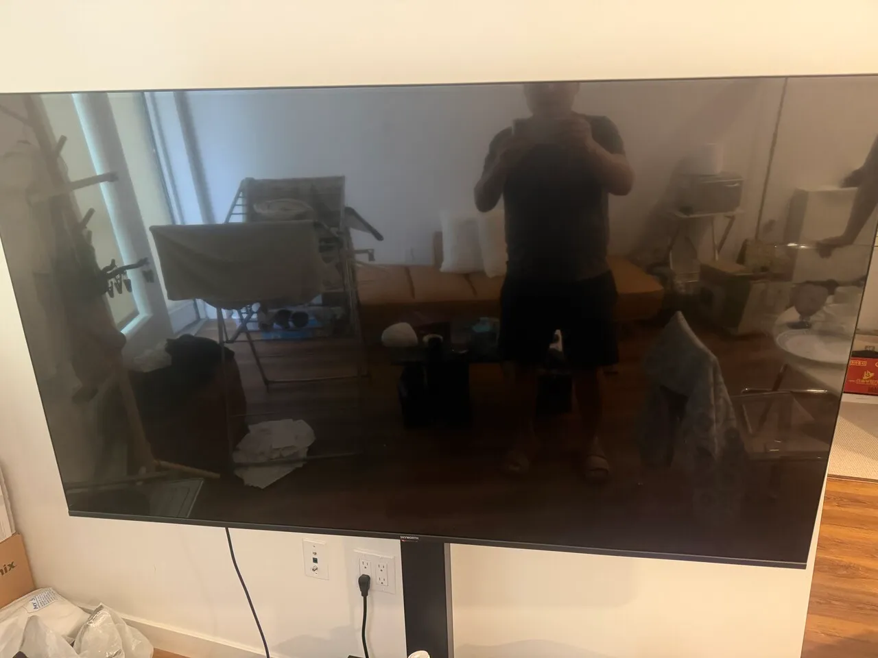 tv 60inch and stand $150
					전자/가전
					Los Angeles