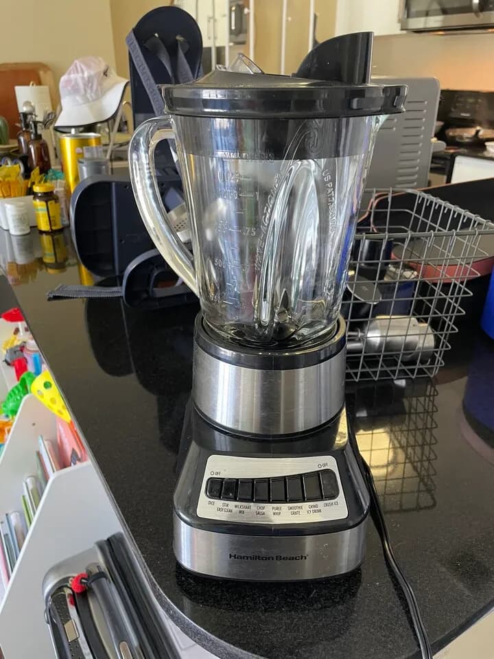 최신 다이슨 청소기, 헤어드라이어, Straightener, 쿠쿠 공기청정기, 핸드블렌더
					무빙세일
					Los Angeles