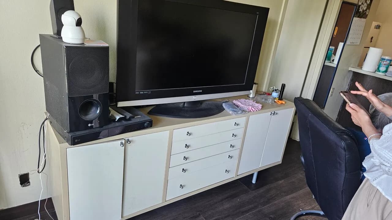 one bed room 살림
					무료나눔
					Long Beach