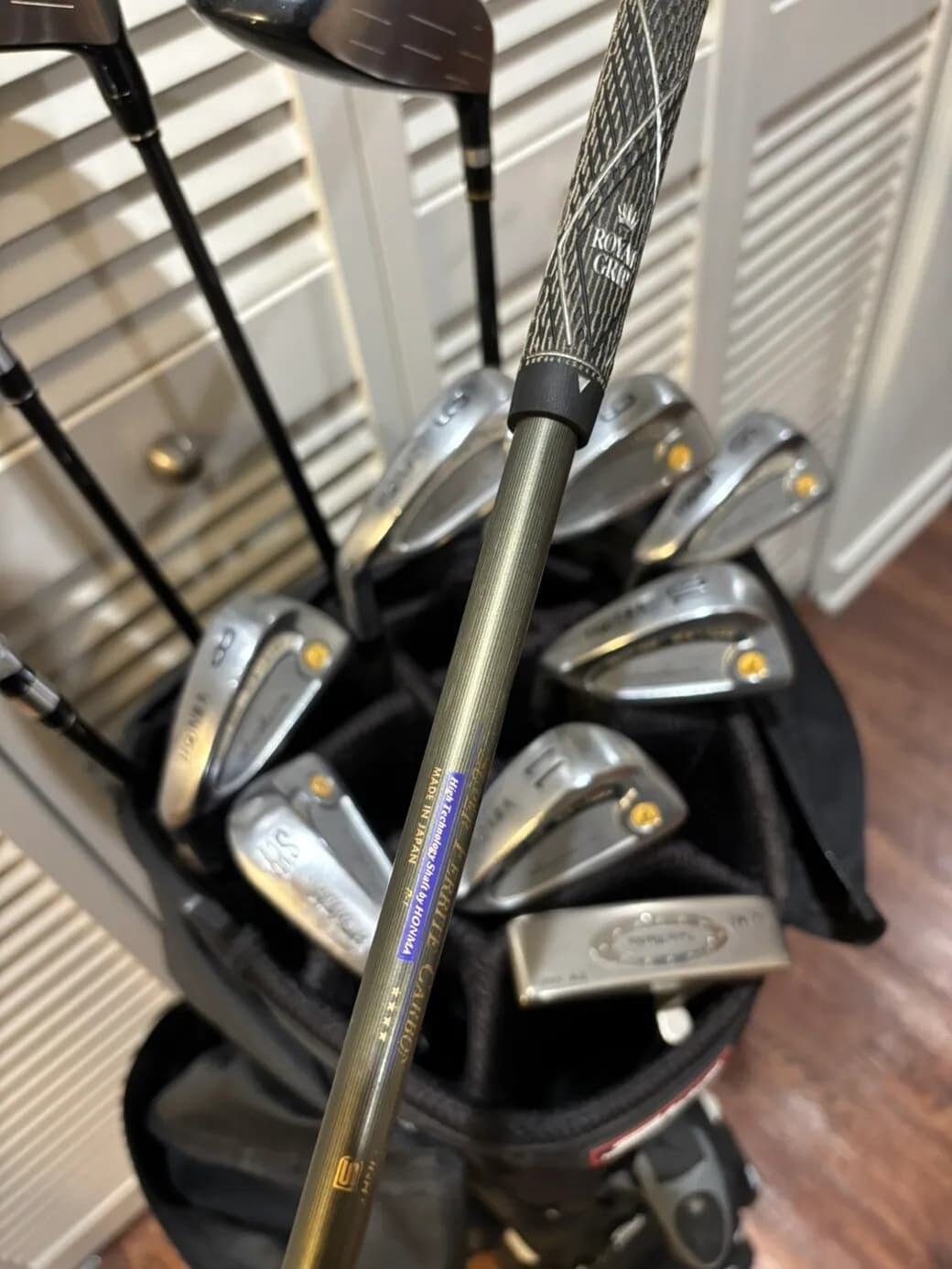 왼손잡이 Lefty HONMA GOLF LB-280 4star 24K gold
					운동/건강
					Los Angeles