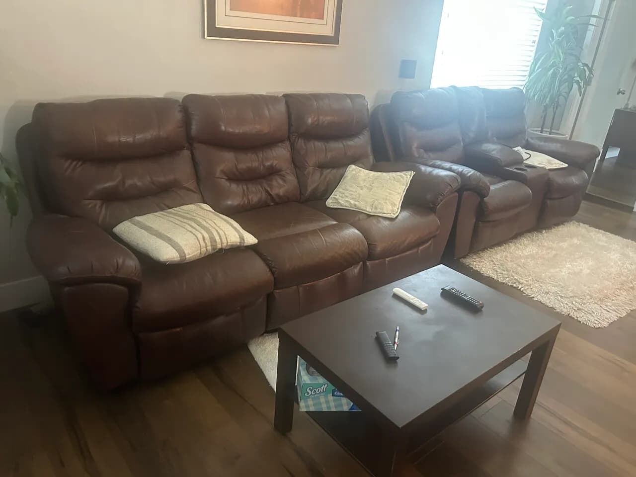 2 bed room 전가구
					무빙세일
					Grdena