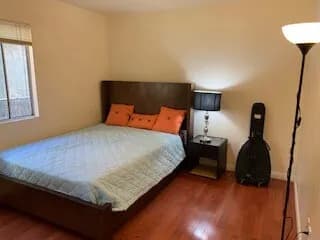 가구 완비된 1베드입니다, 조용, 안전한 동네
					1 Bed
					Los Angeles's preview 2