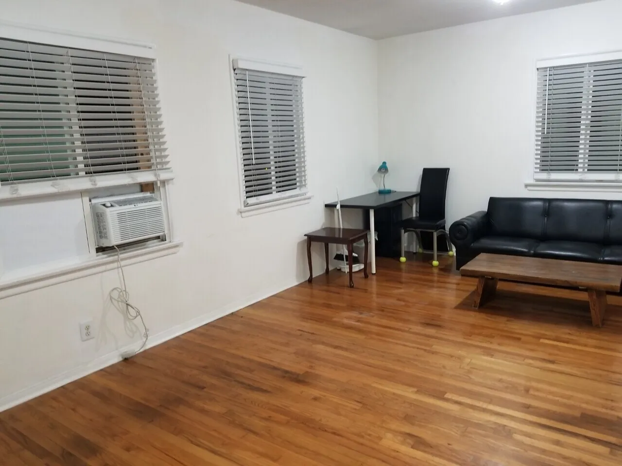 Room for Rent Gardena
					2 Bed
					Gardena's preview 2
