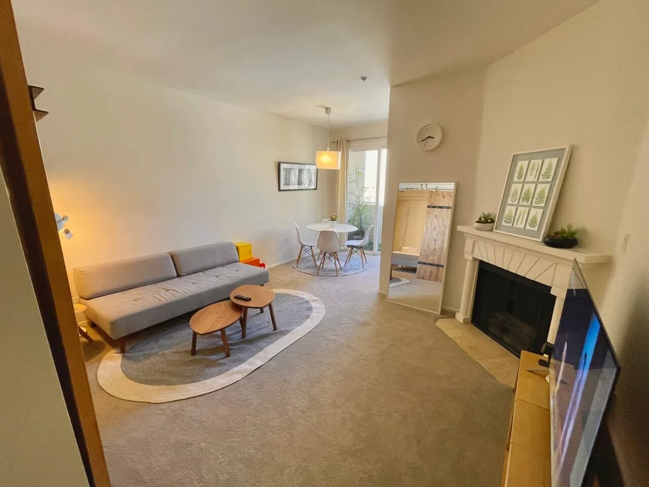 한인타운 Fully furnished 주니어 방1/화1/파킹1 (마당몰 도보 5분)
					1 Bed
					Los Angels's preview 1