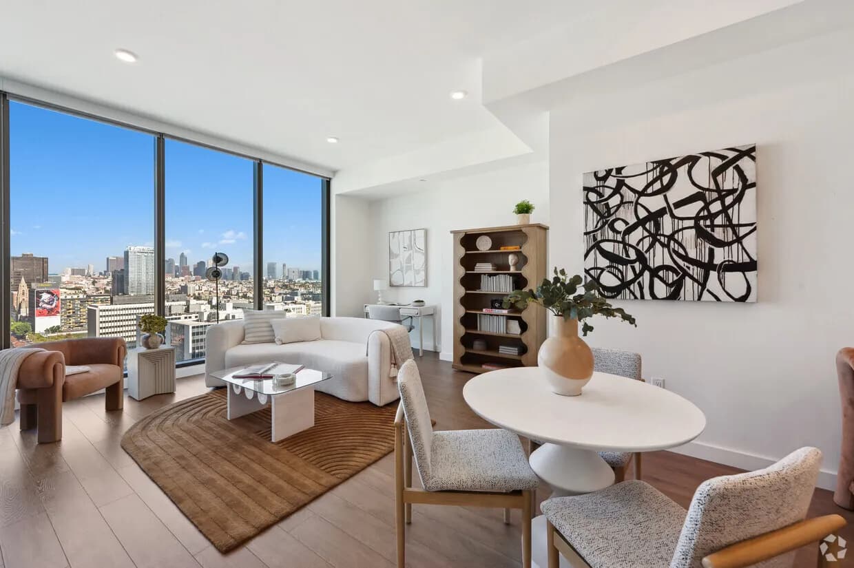 한타신축Hi-Rise OPUS 1br783sf+8주+$1500NO소셜유학생OK
					1 Bed
					Los Angeles's preview 2