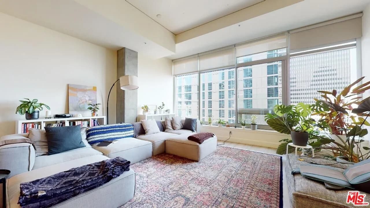 다운타운 사우스파크 Evo 1bed 1bath
					1 Bed
					Los Angeles's preview 0