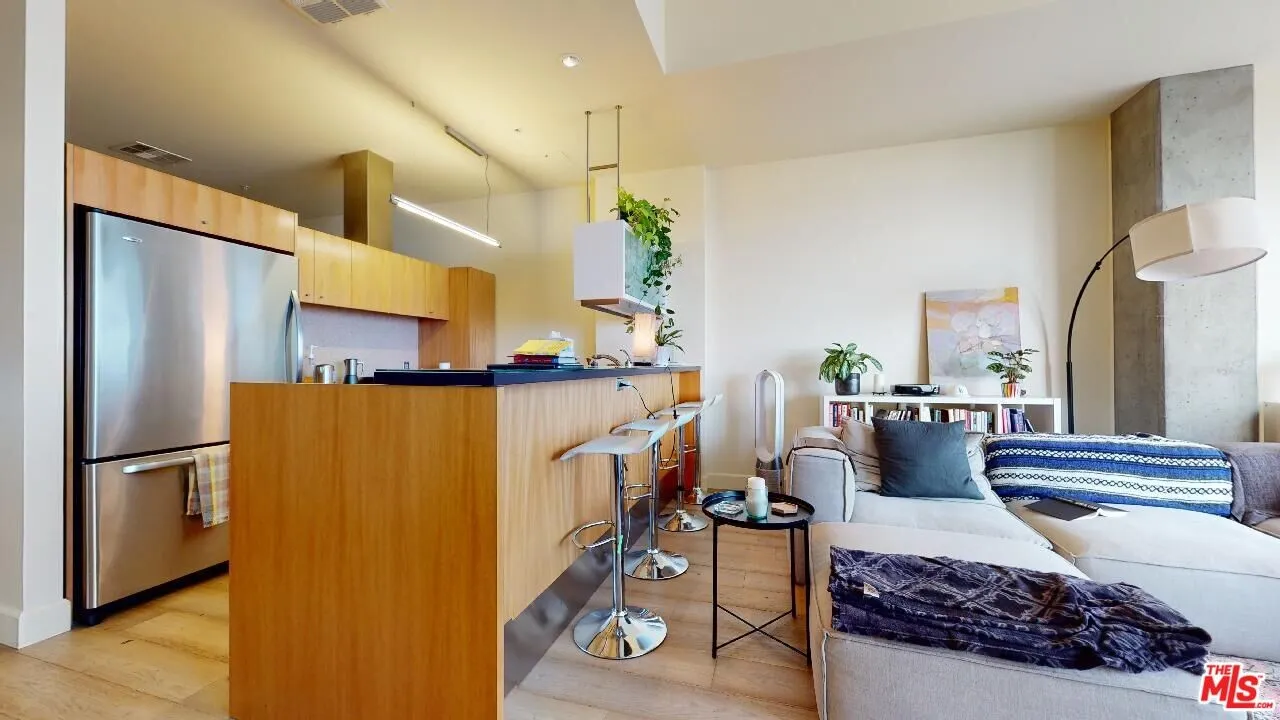 다운타운 사우스파크 Evo 1bed 1bath
					1 Bed
					Los Angeles's preview 1