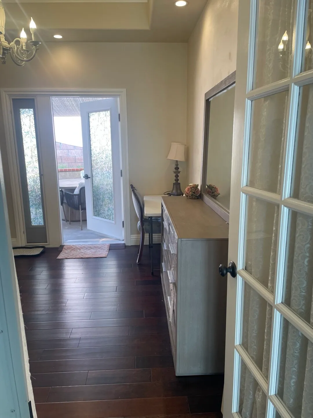 Furnished 방 렌트
					1 Bed
					Buena Park's preview 1