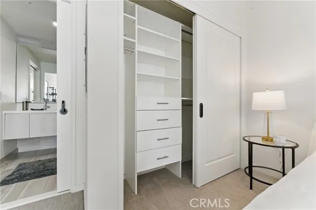 텐50 다운타운 1bed 1bath
					1 Bed
					Los Angeles's preview 3