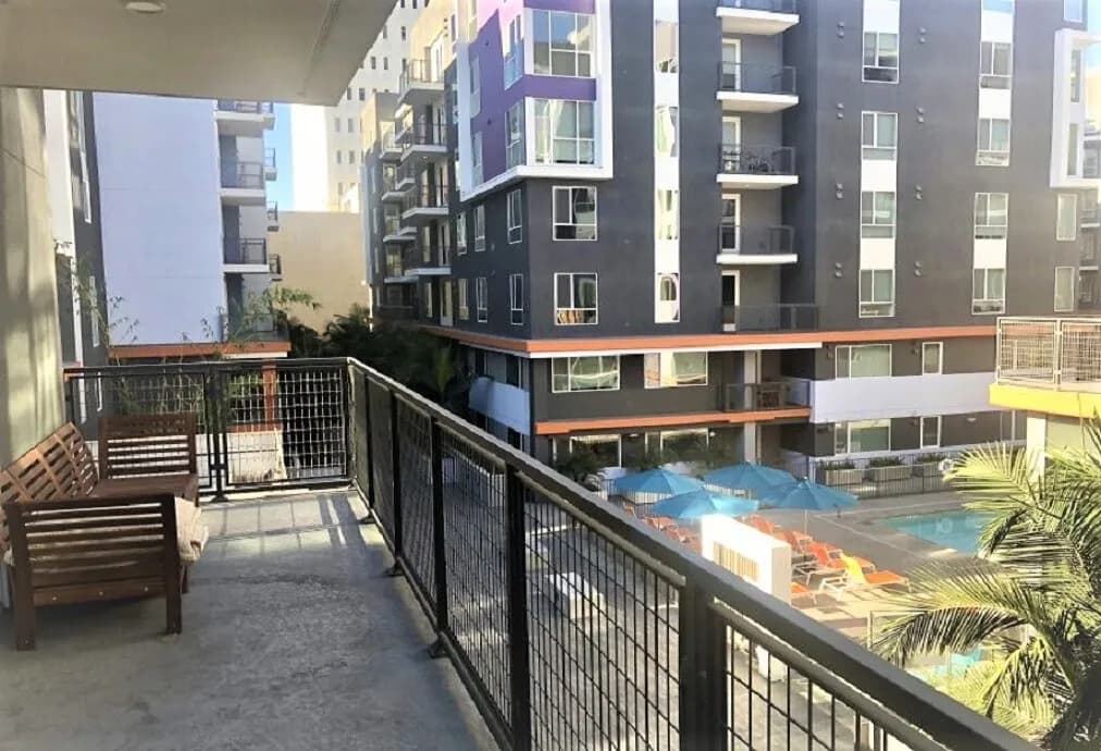 한타DTLA1br+덴 800sf+2달+$1000Free2파킹NO소셜유학생OK
					1 Bed
					Los Angeles's preview 0