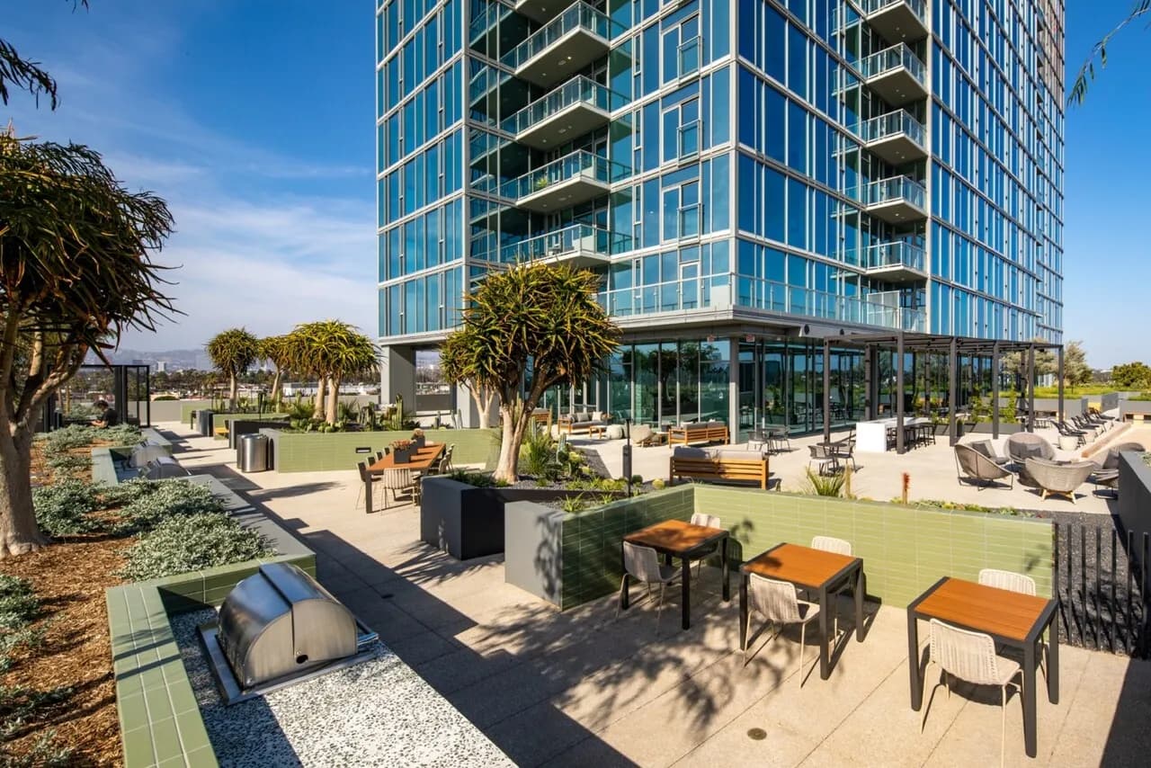 DTLA신규Hi-Rise1br10주+$1500FreeNO서류소셜유학생OK
					1 Bed
					Los Angeles's preview 0