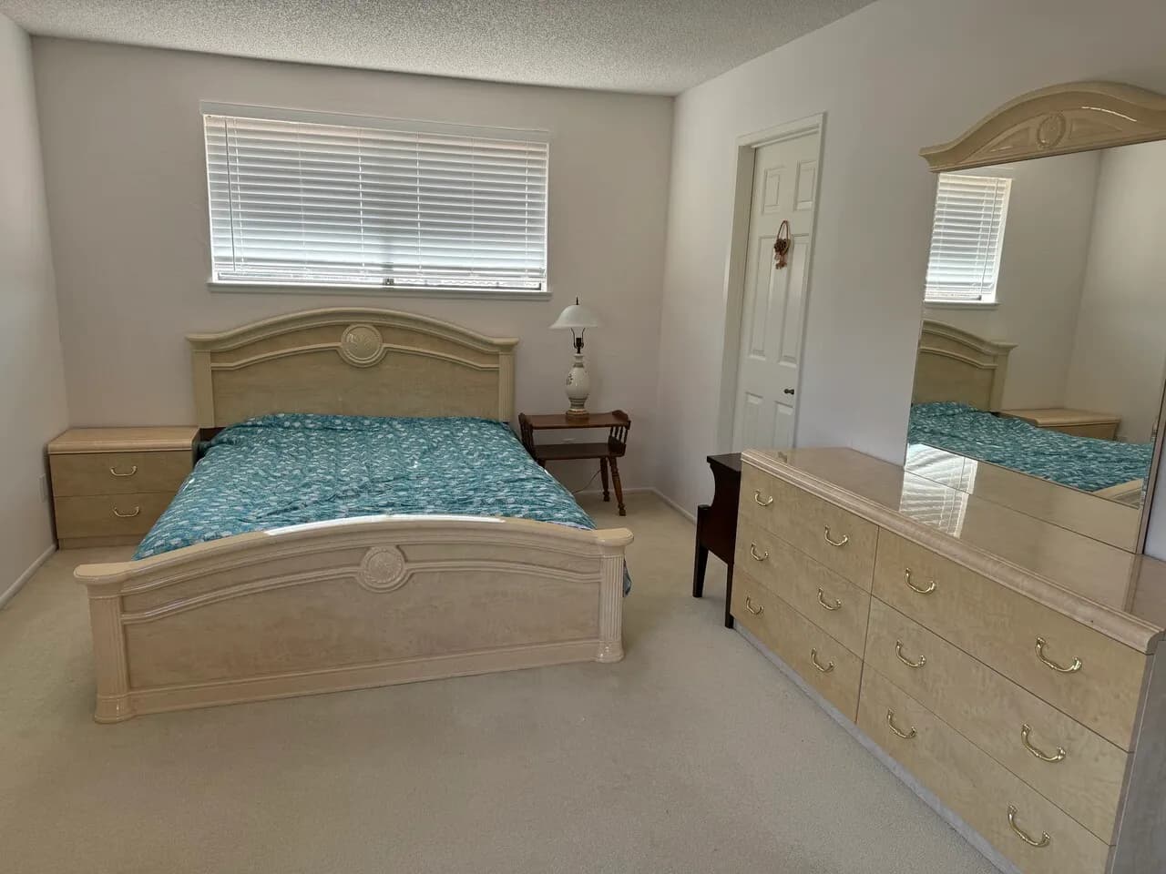 단기입주 환영, Bathroom 딸린방
					1 Bed
					Rancho Cucamonga's preview 1