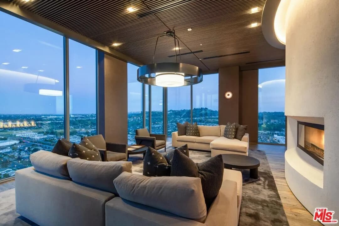 DTLA신규Hi-Rise1br10주+$1500FreeNO서류소셜유학생OK
					1 Bed
					Los Angeles's preview 1