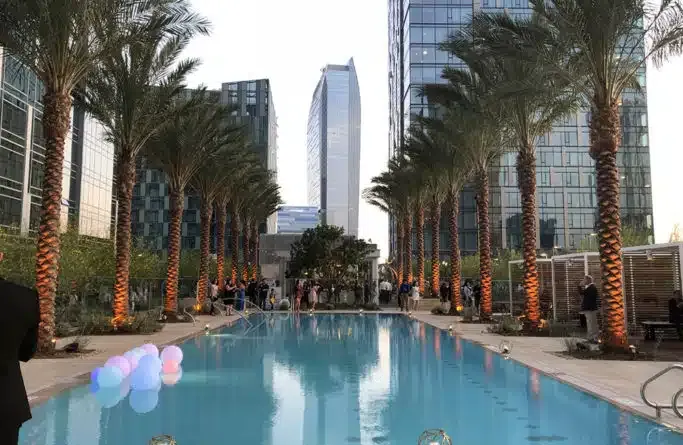 DTLA신축Hi-Rise1br1ba822sf12주+$1000FreeNO소셜유학생OK
					1 Bed
					Los Angeles's preview 0