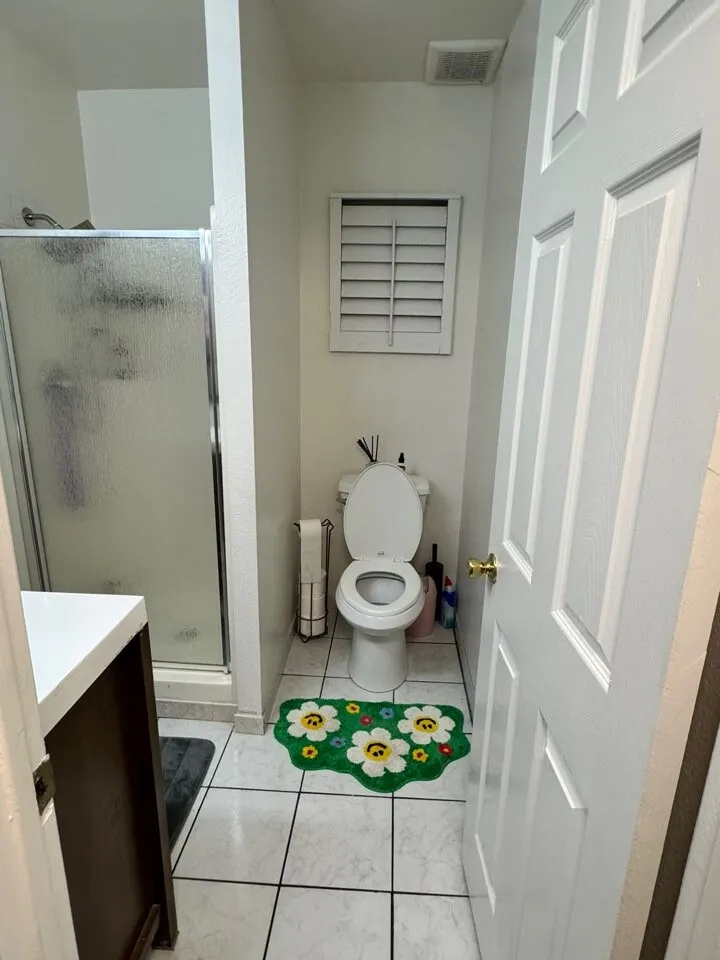 쾌적한 2Beds and 1Bath
					2 Bed
					Buena Park's preview 3
