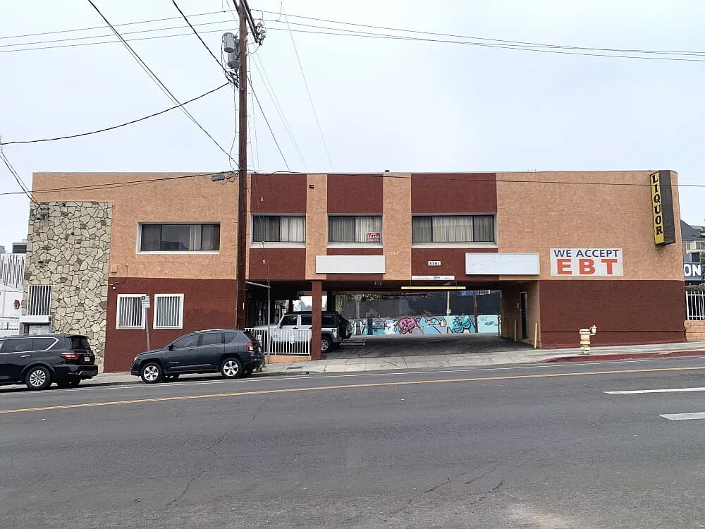 N. Koreatown 오피스 임대 – 넓고 저렴한 공간 $2,900
					오피스
					Los Angeles's preview 0