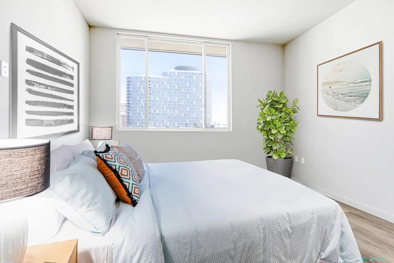Brand New 2+2 in Koreatown w/ SS Appliances
					아파트
					Los Angeles's preview 1