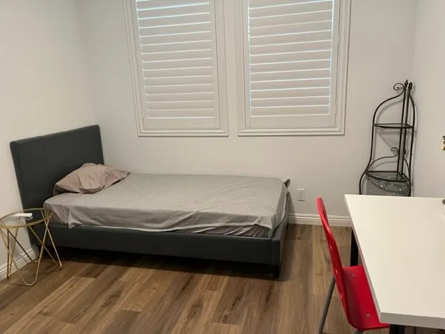 Buena Park 타운하우스에서 함께 지낼 여학생/여직장인 구합니다.
					1 Bed
					Buena Park's preview 0