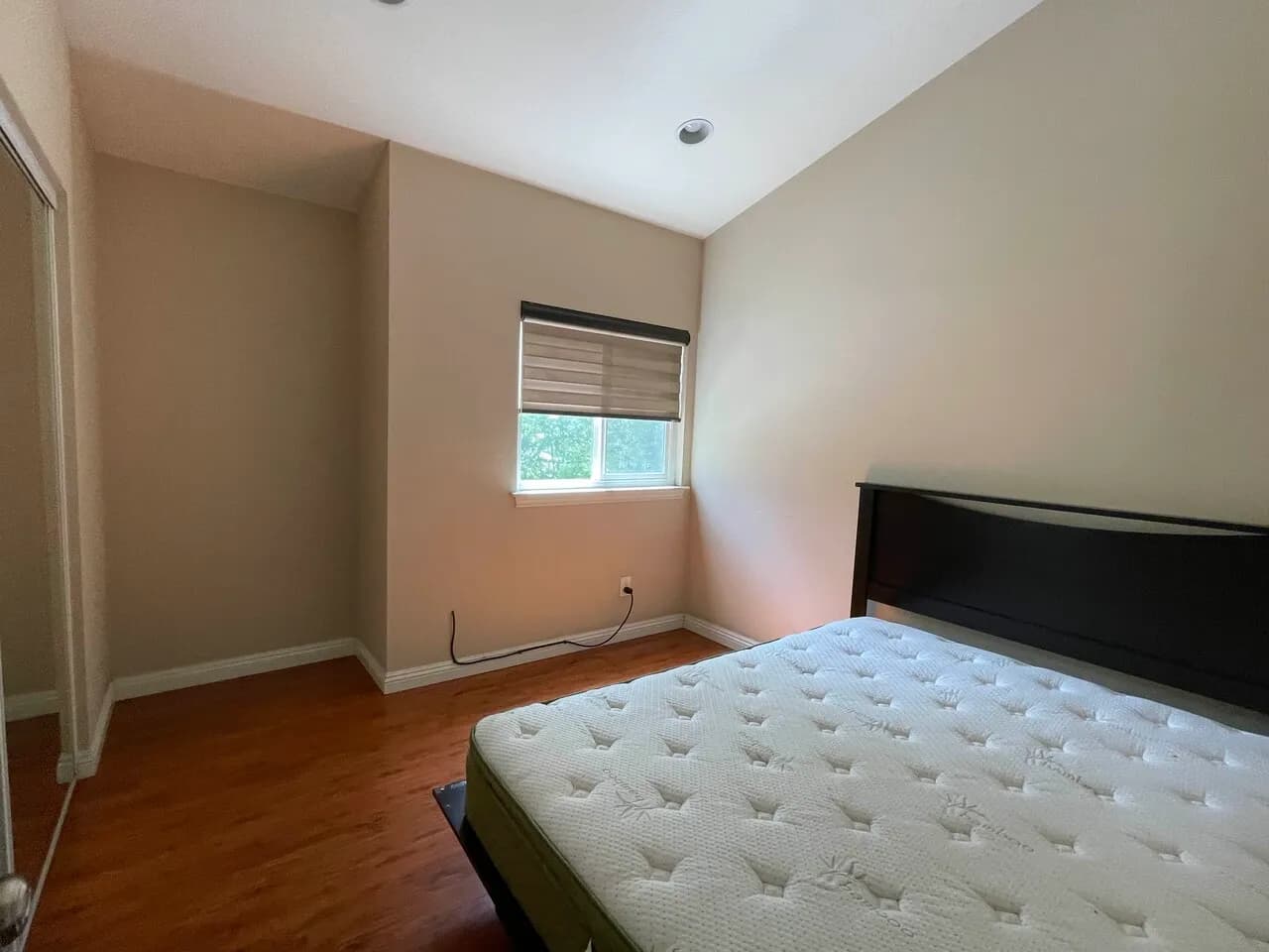 Rowland Heights/LA County/Diamond Bar - 1베드 1욕실 임대
					2 Bed
					Rowland Heights / La County's preview 2